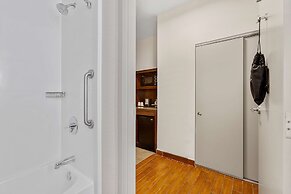 Hilton Garden Inn New Orleans French Quarter/CBD