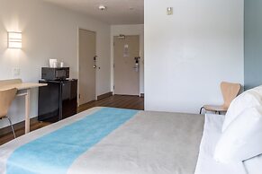 Motel 6 Lincoln City, OR