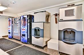 Motel 6 Pittsburgh, PA - Crafton