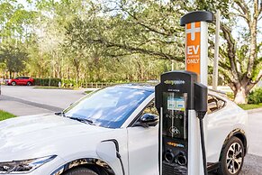 Vacation Village at Parkway