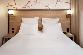 Sure Hotel by Best Western Caen Mémorial