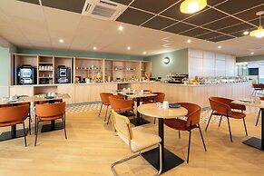 Sure Hotel by Best Western Caen Mémorial