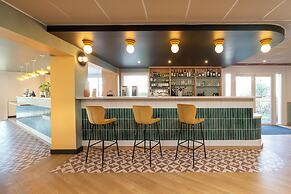 Sure Hotel by Best Western Caen Mémorial