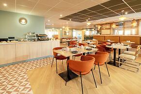 Sure Hotel by Best Western Caen Mémorial