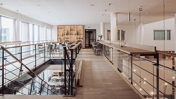 Home Hotel Odin