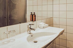 Home Hotel Odin