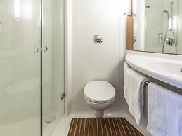 ibis Issoire