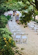 Rothschild-Pound House Inn