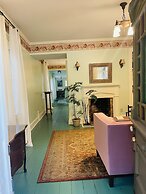 Rothschild-Pound House Inn