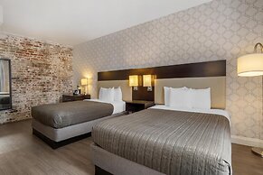 Best Western Plus St. Christopher Hotel