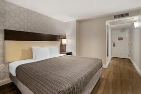 Best Western Plus St. Christopher Hotel