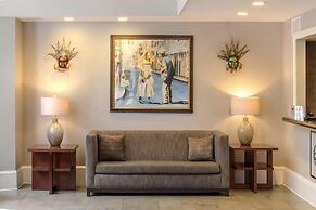 Best Western Plus St. Christopher Hotel