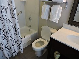 Best Western Plus St. Christopher Hotel