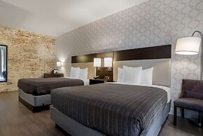 Best Western Plus St. Christopher Hotel