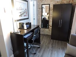 Best Western Plus St. Christopher Hotel