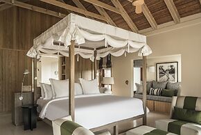 Four Seasons Resort Seychelles at Desroches Island