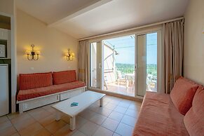 Hôtel Résidence Pierre & Vacances Les Restanques du Golfe de Saint-Tro