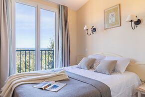 Hôtel Résidence Pierre & Vacances Les Restanques du Golfe de Saint-Tro
