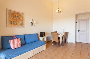 Hôtel Résidence Pierre & Vacances Les Restanques du Golfe de Saint-Tro