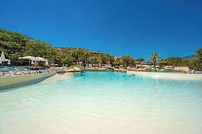 Hôtel Résidence Pierre & Vacances Les Restanques du Golfe de Saint-Tro