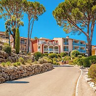 Hôtel Résidence Pierre & Vacances Les Restanques du Golfe de Saint-Tro