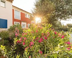 Hôtel Résidence Pierre & Vacances Les Restanques du Golfe de Saint-Tro