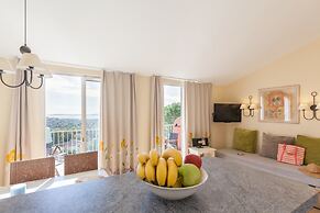 Hôtel Résidence Pierre & Vacances Les Restanques du Golfe de Saint-Tro