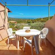 Hôtel Résidence Pierre & Vacances Les Restanques du Golfe de Saint-Tro