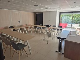 Comfort Aparthotel Marseille Prado Plage