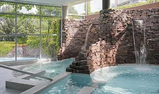 Brit Hotel du Lac