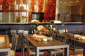 Renaissance Tampa International Plaza Hotel