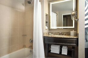 Renaissance Tampa International Plaza Hotel