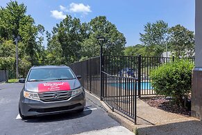 Red Roof Inn & Suites Clinton, MS