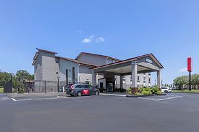 Red Roof Inn & Suites Clinton, MS