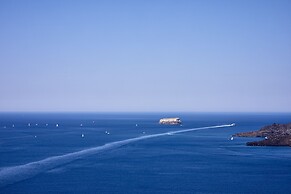 Volcano View Hotel Santorini