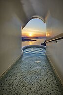 Volcano View Hotel Santorini