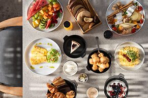 Volcano View Hotel Santorini