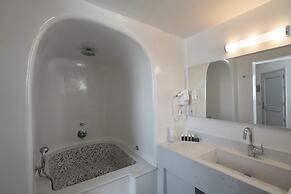 Volcano View Hotel Santorini