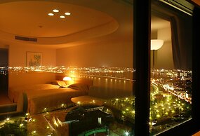 Lake Biwa Otsu Prince Hotel