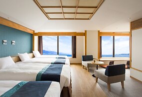 Lake Biwa Otsu Prince Hotel