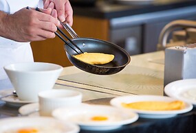 Lake Biwa Otsu Prince Hotel