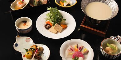 Lake Biwa Otsu Prince Hotel