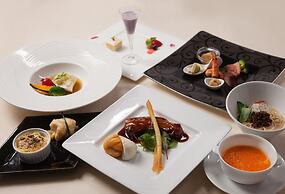 Lake Biwa Otsu Prince Hotel