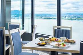 Lake Biwa Otsu Prince Hotel