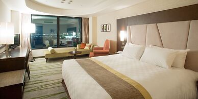 Lake Biwa Otsu Prince Hotel