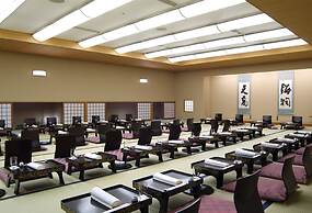 Lake Biwa Otsu Prince Hotel