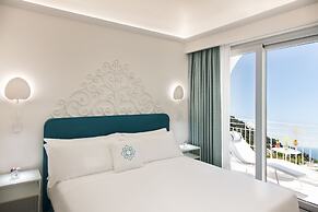 Pazziella Garden & Suites