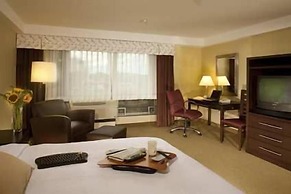 Hampton Inn & Suites Boston Crosstown Center
