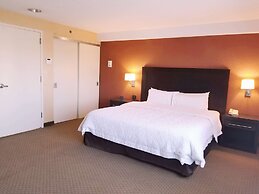 Hampton Inn & Suites Boston Crosstown Center