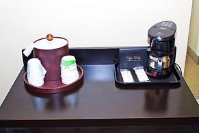 Hampton Inn & Suites Boston Crosstown Center